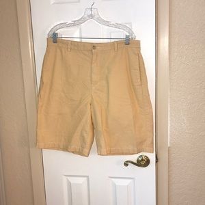 Izod men’s shorts